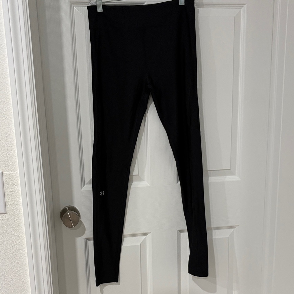 Under Armour Black Leggings size medium